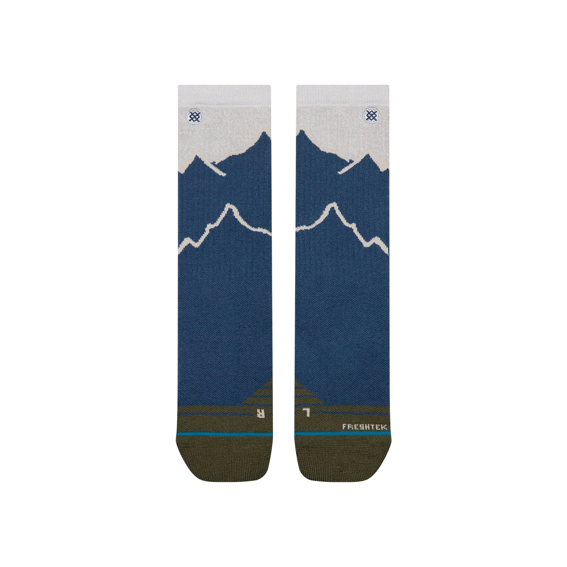 PEAKING HIKE CREW | Stance