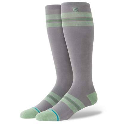 GREY,M