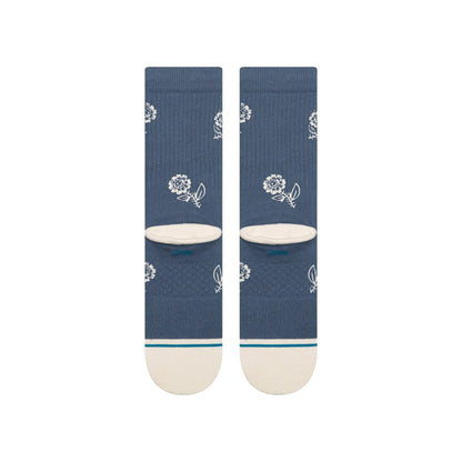 PETITE BLOOM | Stance